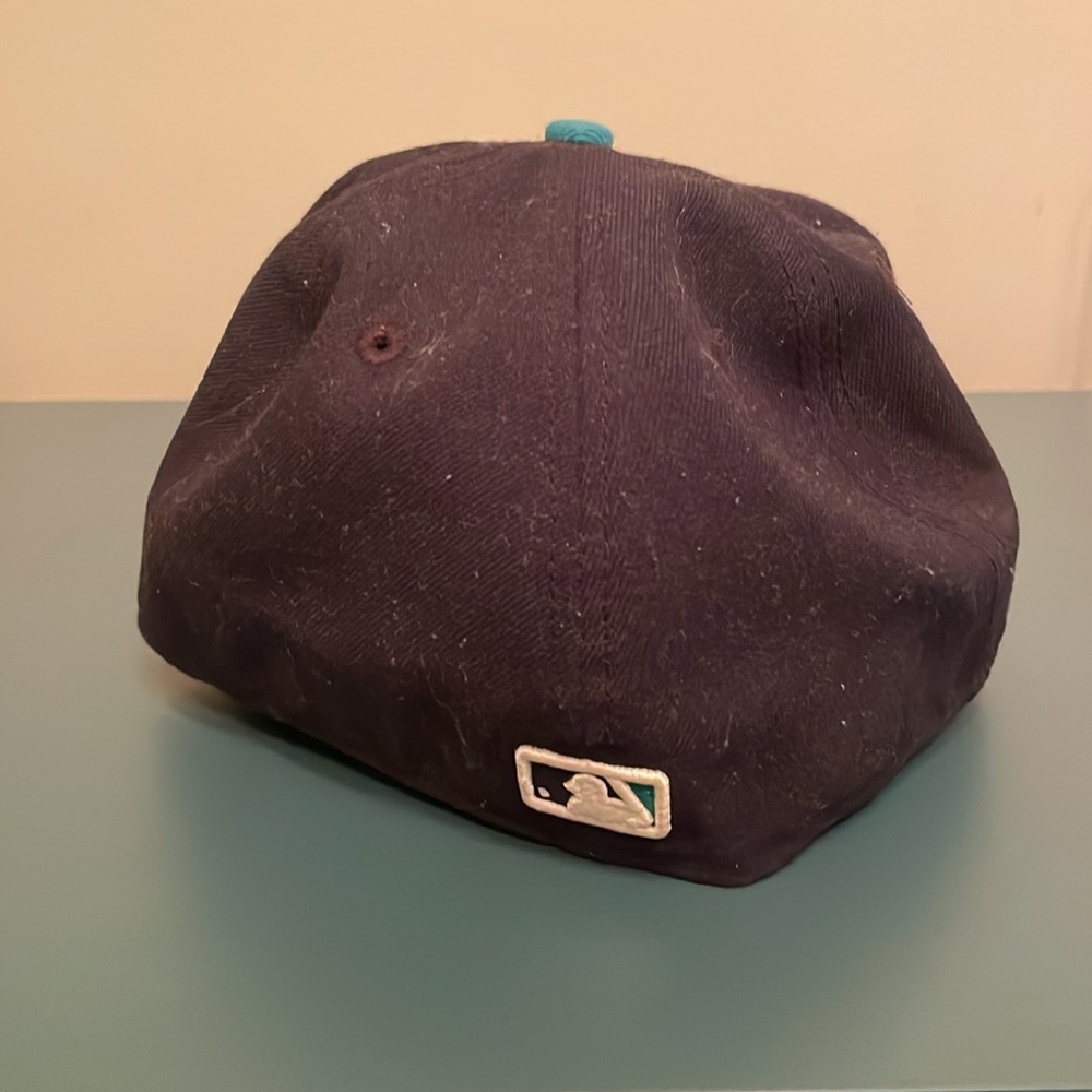 Seattle Mariners Baseball Hat - Picture 2 of 4